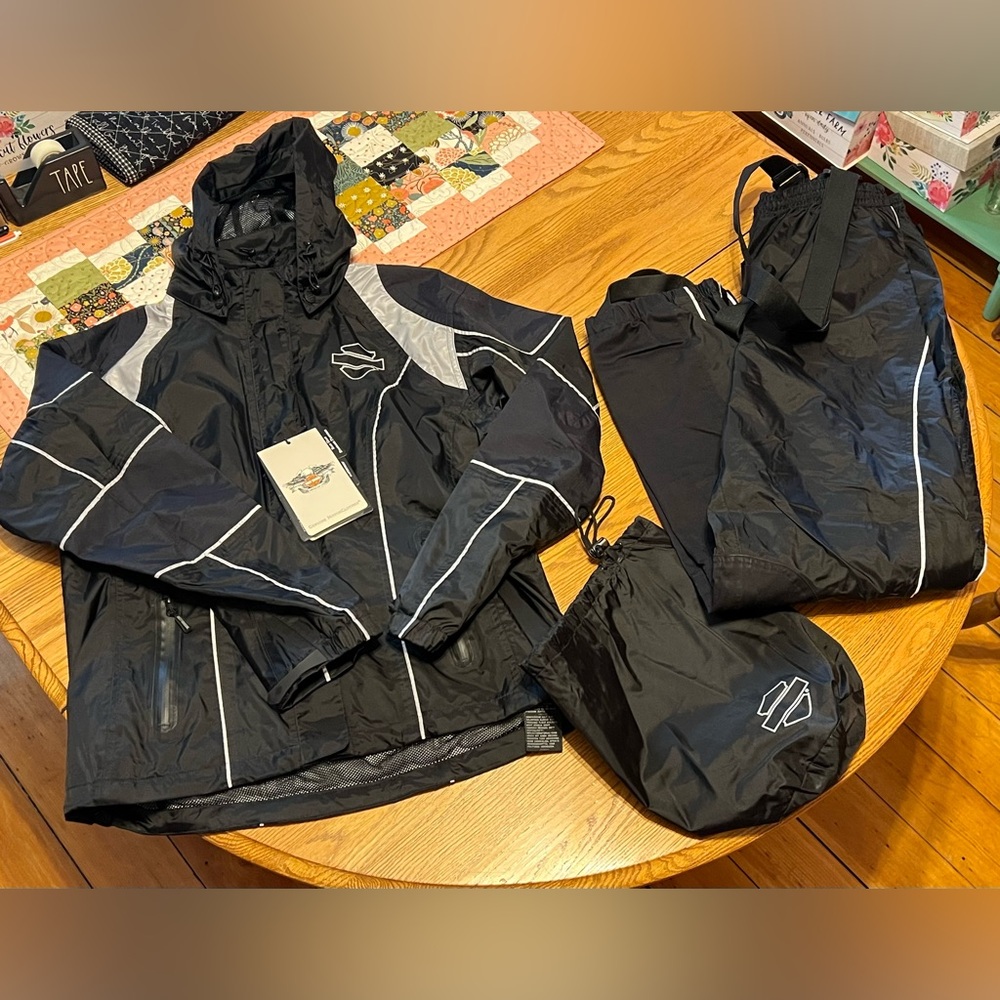 Harley-Davidson® Women's Willie G. Skull Rain Gear Size: Large SOLD OUT‼️